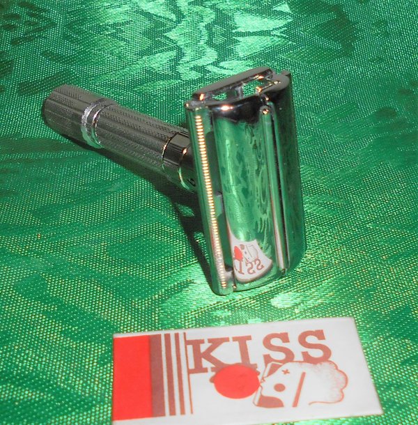 1959 Gillette Fat Boy Razor Refurbished Replated Rhodium E4–CH7 (6).JPG