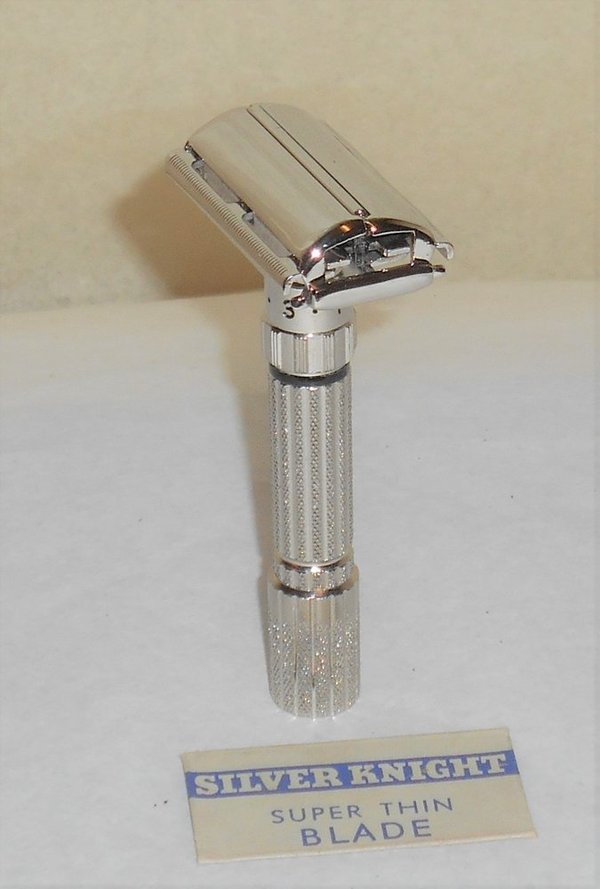 1959 Gillette Fat Boy Razor Adjustable Replated Bright Nickel E2–#21 (48).JPG