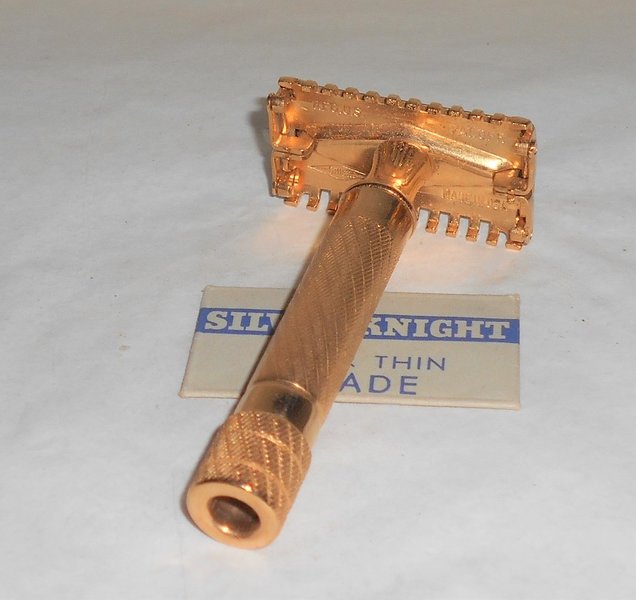 1936 Gillette Aristocrat Razor TTO Adjustable Replated 24 Karat Gold 36–47 (35).JPG