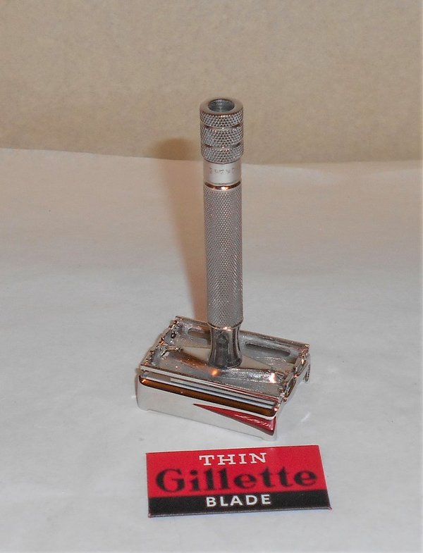 1941 Gillette Ranger Tech Razor Re-plated Bright Nickel A18 (29).JPG