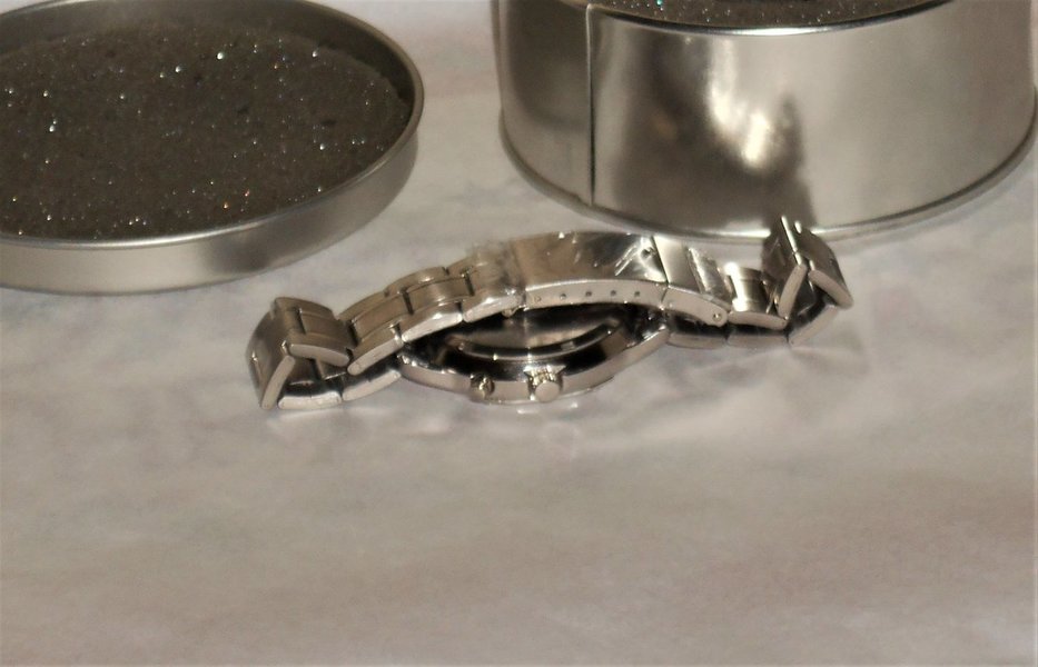 Gillette Souvinor Watch W Aluminum Case (26).JPG