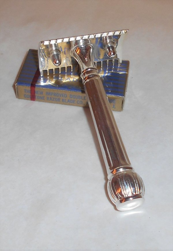 1916 Gillette Extremely Scarce Refurbished Re-Plated ABC Razor W Blade (47).JPG