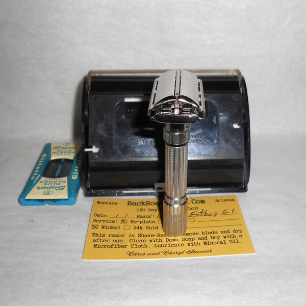 Gillette 1961 Fat Boy Razor W Case Blades Adjustable Replated Mirror Nickel G1–98 (64).JPG