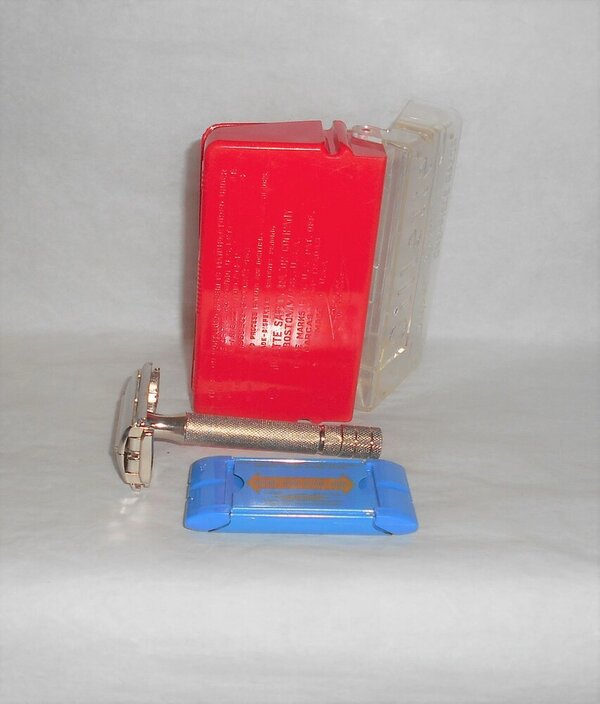 Gillette 1951 Superspeed W Case Mint Condition All Original W2 (89).JPG