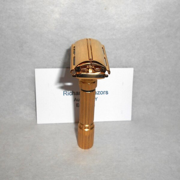 Gillette Fat Boy Razor 1961 TTO Refurbished Replated 24 Karat Gold G2–19 (58).JPG